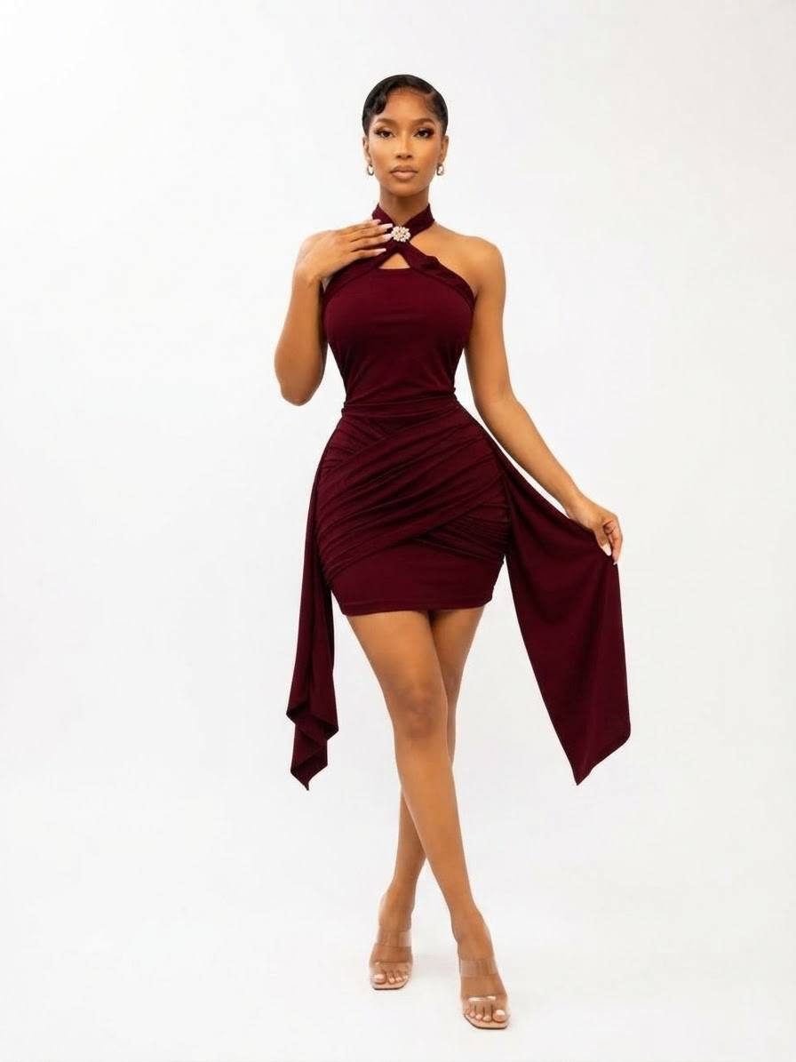 The Noir Halter Mini
